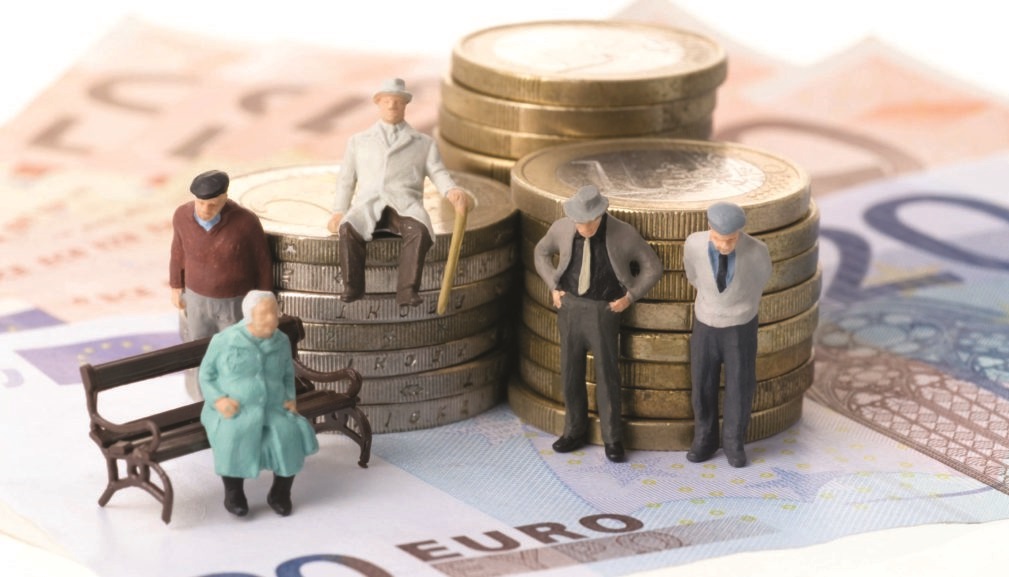 Rreziku i pensioneve, borxhi ndaj sigurimeve arriti ne 214 mln euro